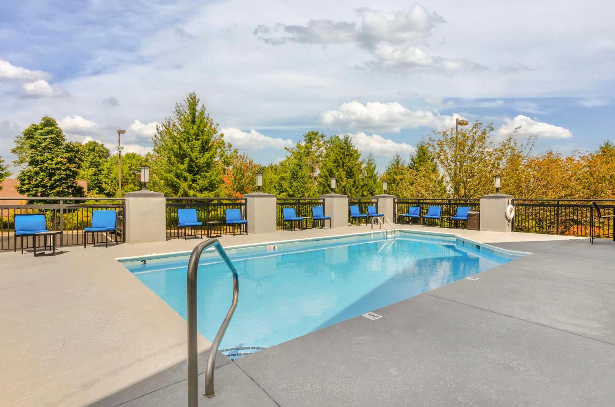 Best Western Plus Beckley Inn מראה חיצוני תמונה